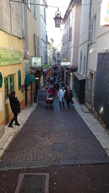 Au 23 Appartamento Antibes Esterno foto
